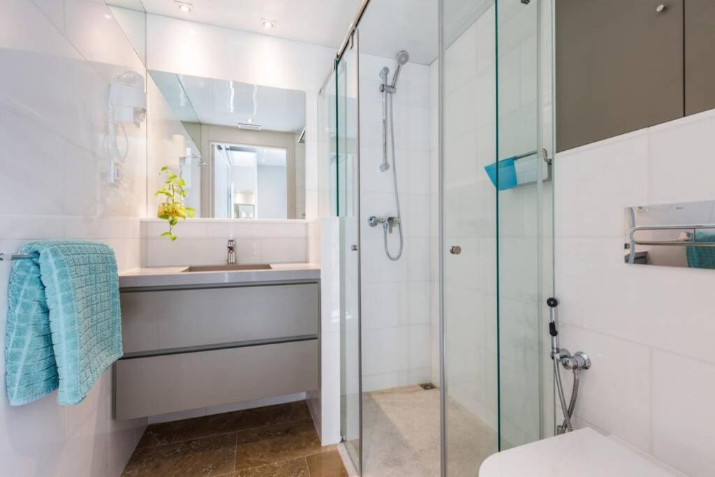 Kronos On The Beach Suite 4 Barcelona Luaran gambar